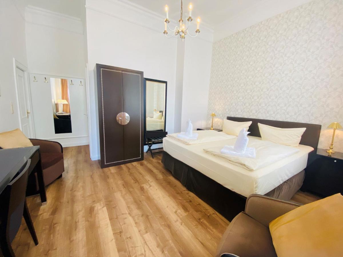 Kaiserhof 3*