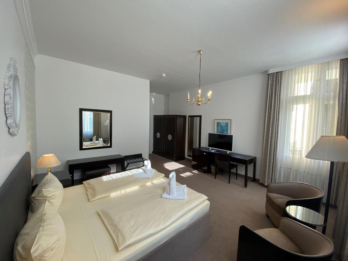 Kaiserhof 3*
