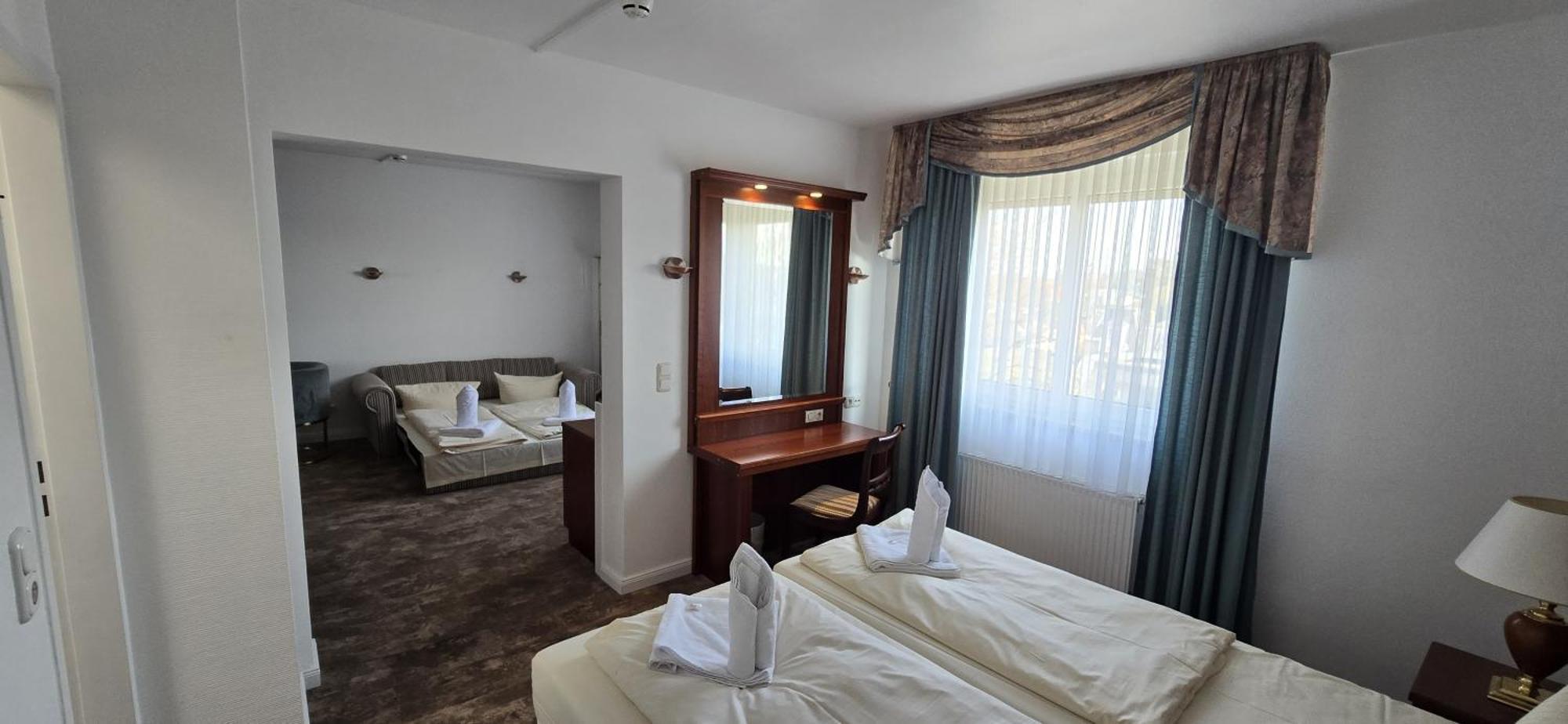 Hotel Kaiserhof 3*