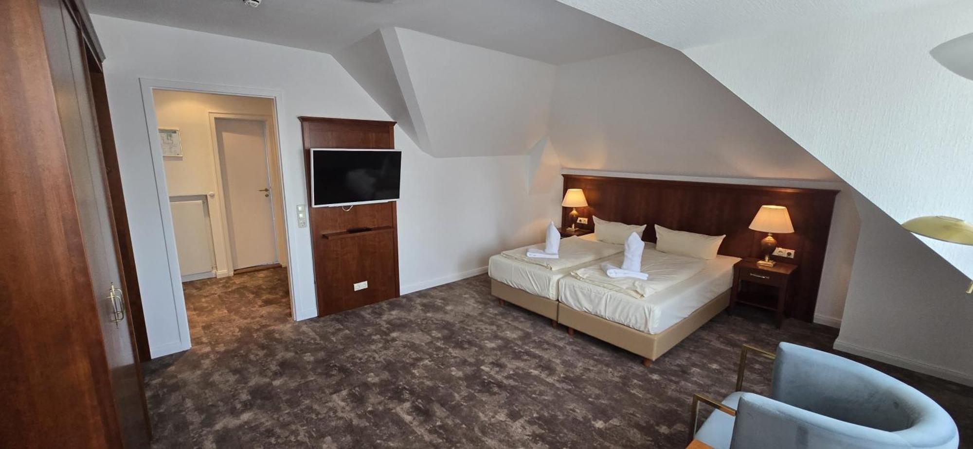 Kaiserhof 3*
